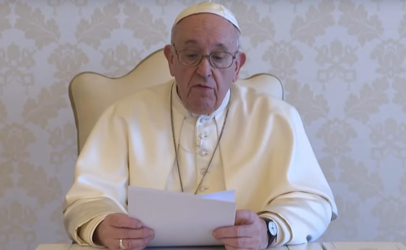 Messaggio  di Papa Francesco per il centenario della nascita di Giovanni Paolo II